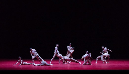 Il giovedì bollente di Milano. Da Fondazione Prada alla quinta Art Night di via Ventura, il contemporaneo incontra la città