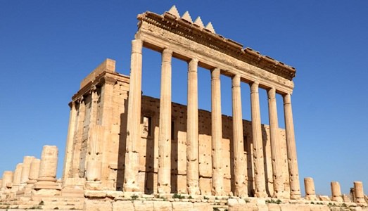 Palmyra va a Times Square: un progetto di arte pubblica con l’intento di documentare i tesori in estinzione. Con il rischio di fare un set hollywoodiano Palmyra va a Times Square: un progetto di arte pubblica con l’intento di documentare i tesori in estinzione. Con il rischio di fare un set hollywoodiano
