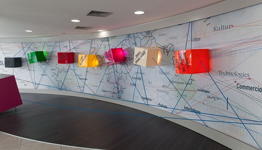 Napoli, aeroporto creativo. Dalla mostra “Capri B&B”, tra arrivi e partenze, fino a novembre mostre, talk e live art
