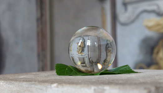 Le stanze del contemporaneo. I siti storici della provincia bergamasca, uniti dall’arte