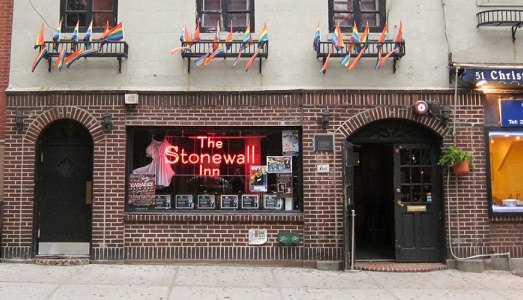 Un monumento particolare: gli Stati Uniti designano la taverna Stonewall Inn di New York patrimonio nazionale. Per non dimenticare la lotta per i diritti