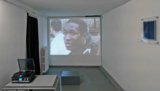 I tappeti di Benedetta Carpi volano per l’Europa e arrivano ad AlbumArte. Nonostante i muri