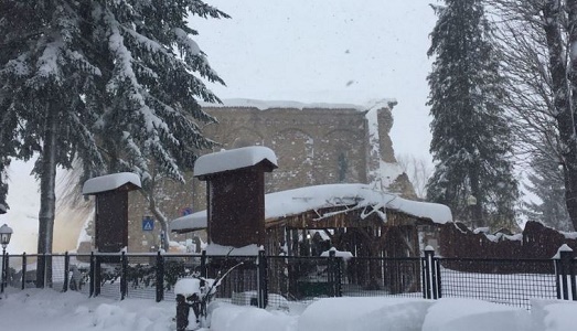 Nuove scosse, nuovi crolli. Un’altra mattina da incubo nel centro Italia, e il campanile di Amatrice non c’è più