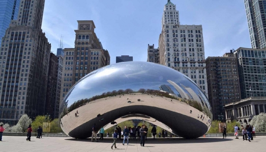 Vandalizzata l’opera Cloud Gate di Anish Kapoor a Chicago