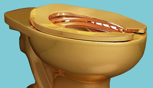 Il cesso d’oro di Maurizio Cattelan. Il Guggenheim di New York raccoglie l’ultimo progetto-provocazione dell’artista. Con la promessa di file ai bagni? Il cesso d’oro di Maurizio Cattelan. Il Guggenheim di New York raccoglie l’ultimo progetto-provocazione dell’artista. Con la promessa di file ai bagni?