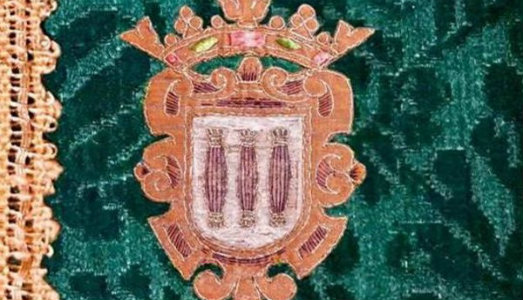 La tradizione della seta al Museo Archeologico di Napoli, sempre più aperto alla contaminazione