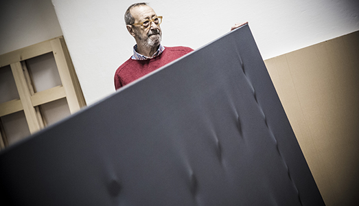 READING ROOM READING ROOM