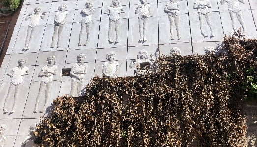 Valerio Berruti a Monticello d’Alba, tra bellezza, riflessione e cura dell’ambiente urbano