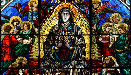 Good news: ritorna all’antico splendore la vetrata del rosone del Duomo di Firenze, disegnata dal Ghiberti