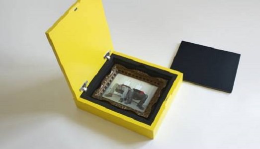“Viaggiare Sicuri”, tappa a Pennabilli. Torna il progetto biennale di Gregorio Samsa, dedicato all’autoritratto come opera relazionale. E itinerante