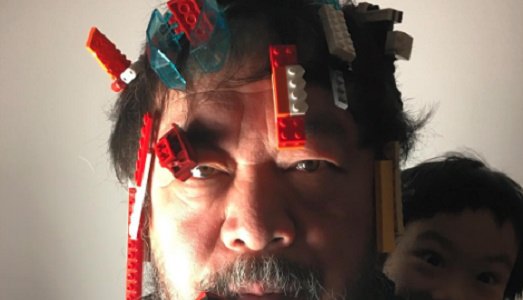 Ai Weiwei vs Lego. La società danese cambia politica, dopo aver annullato un ordine per l’artista cinese che serviva a realizzare ritratti di dissidenti politici