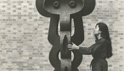 Risveglio d’estate con Yoko Ono. Un appuntamento unico alla Triennale di Milano, a cinquant’anni dalla performance “Morning Peace”