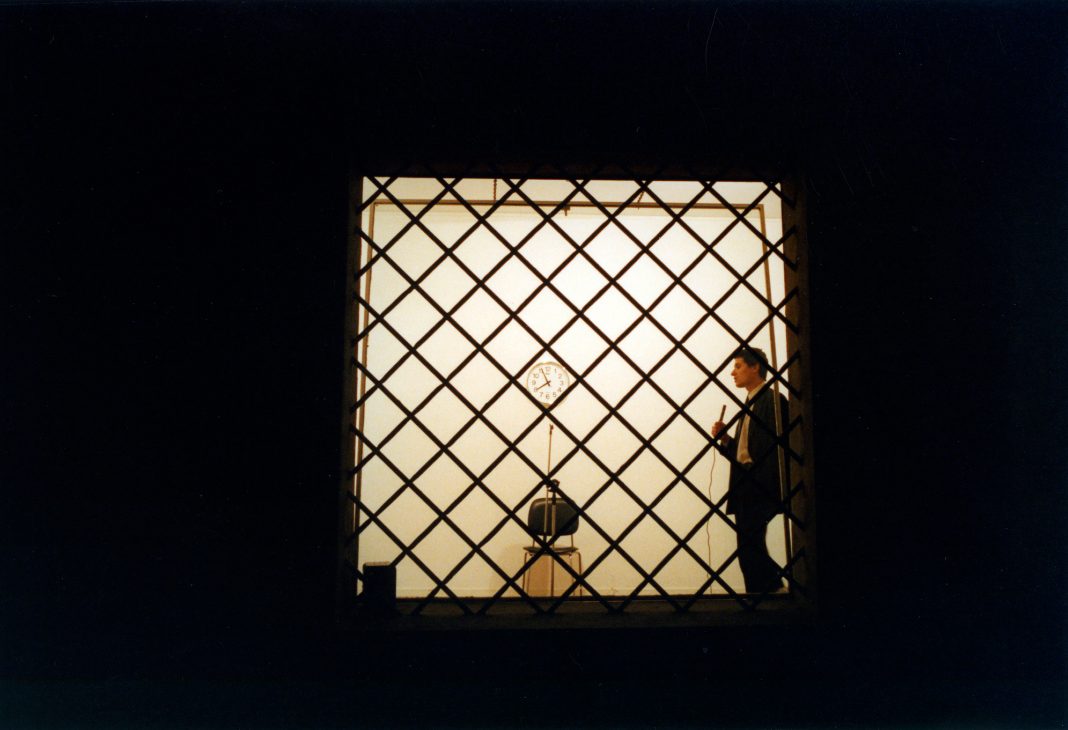 Cesare Pietroiusti  – Un certo numero di cose / A Certain Number of Thingshttps://www.exibart.com/repository/media/2019/08/1-21-1068x730.jpg