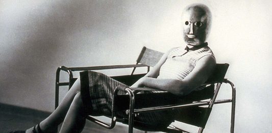 1000 oggetti per 100 anni di Bauhaus, alla Berlinische Galerie Un'opera in mostra per i 100 anni di Bauhaus alla Berlinische Galerie