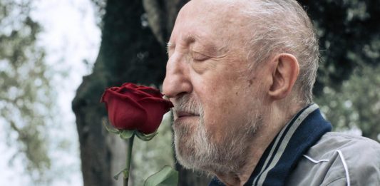 Addio a Carlo delle Piane, volto storico del cinema italiano carlo delle piane