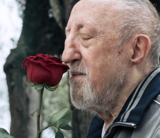 Addio a Carlo delle Piane, volto storico del cinema italiano carlo delle piane