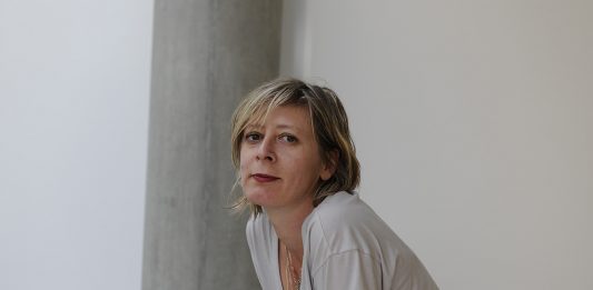 Monica Bonvicini vince il premio ACACIA ed espone a Milano