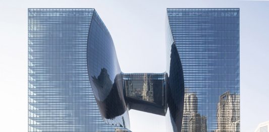Opus: le immagini dell’avveniristico palazzo di Zaha Hadid a Dubai Opus, il nuovo edificio di Zaha Hadid a Dubai