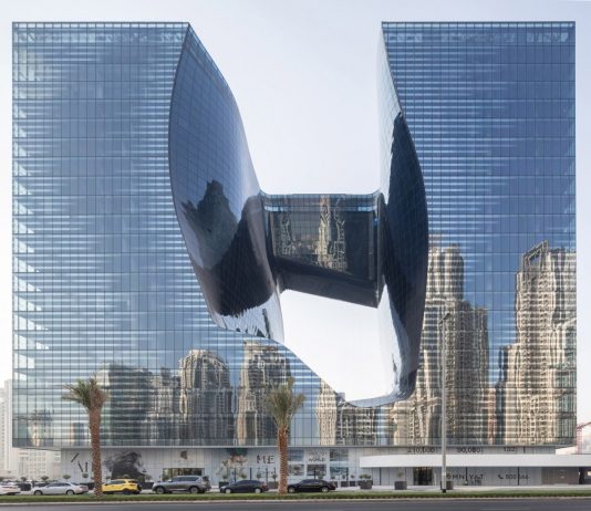 Opus: le immagini dell’avveniristico palazzo di Zaha Hadid a Dubai Opus, il nuovo edificio di Zaha Hadid a Dubai