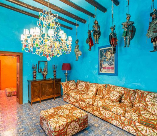 La villa di Dolce e Gabbana in vendita. Le immagini