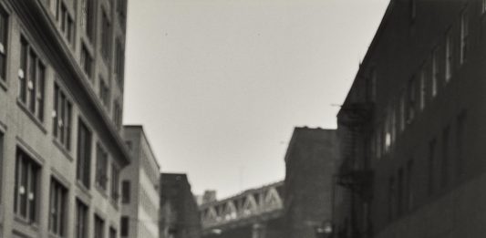 Le donne di Peter Lindbergh Cindy Crawford, Tatjana Patitz, Helena Christensen, Linda Evangelista, Claudia Schiffer, Naomi Campbell, Karen Mulder & Stephanie Seymour, for American Vogue, Brooklyn, New York, 1991