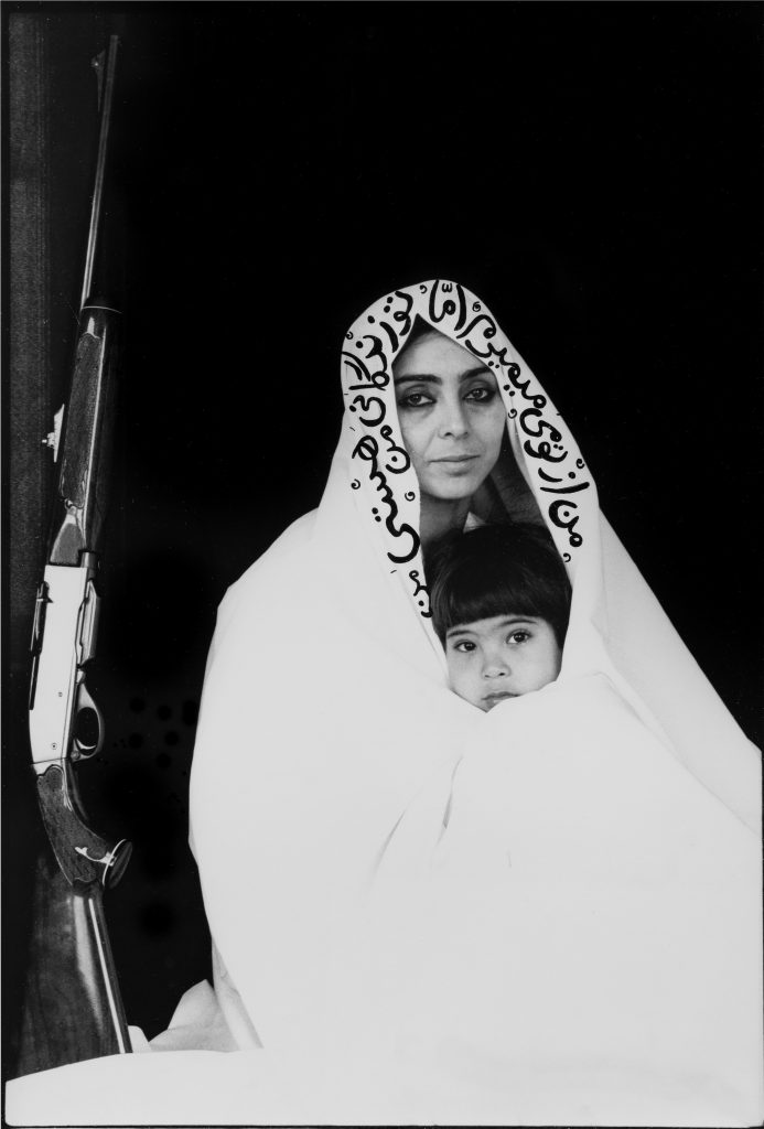 Shirin Neshat Woman of Allah, 1994 Stampa fotografica ai sali d’argento, ritoccata a mano con inchiostro Gelatin silver print retouched by hand with ink 20 x 25 cm Courtesy Galleria Fumagalli, Milano