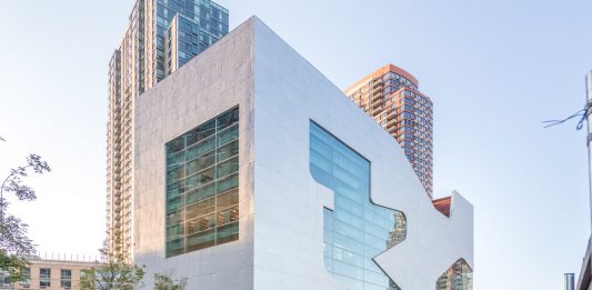 Aperta a New York la nuova biblioteca disegnata da Steven Holl