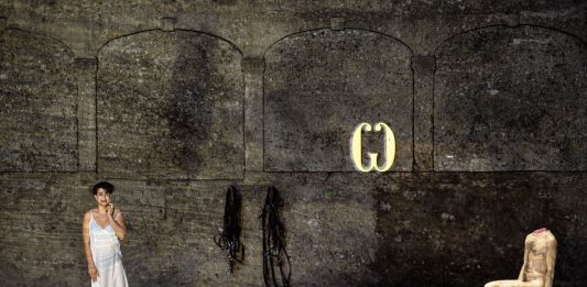 Romeo Castellucci vince gli Oscar della lirica per la sua Salome La scenografia della Salome di Romeo Castellucci