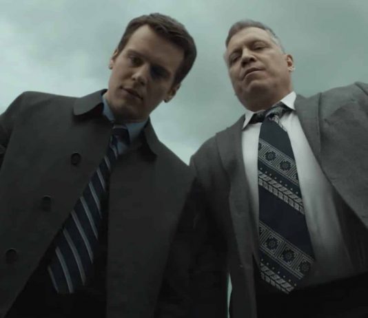 Tre profili sulla seconda stagione di Mindhunter frame dalla seconda stagione di mindhunter