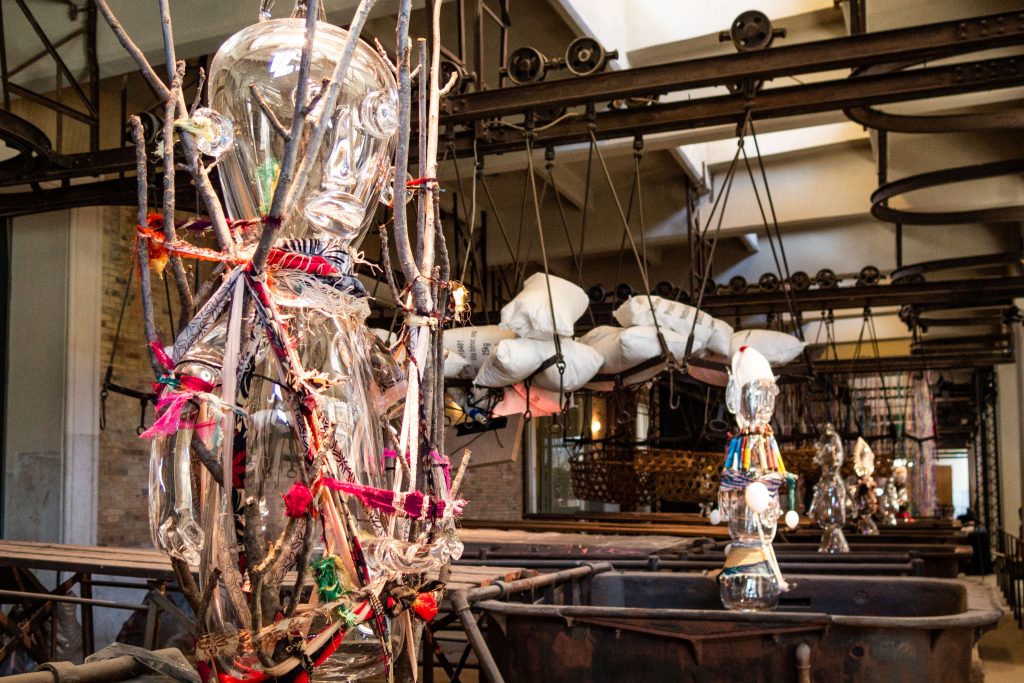 Pascale Marthine Tayou, "Arbre de vie”. Photo credits Cosimo Trimboli