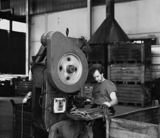 Linea di Confine cerca nuovi punti di vista sul lavoro contemporaneo