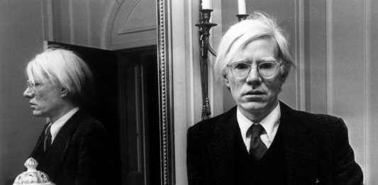 Lo stravagante archivio di Andy Warhol raccontato in un nuovo libro Andy Warhol. Photo: RDA/Getty Images