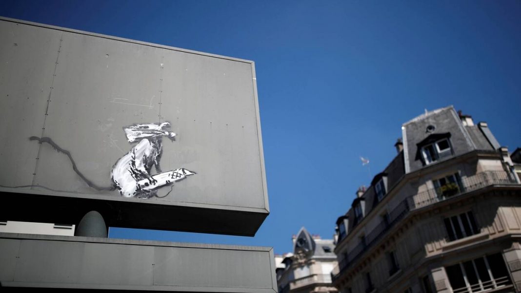 L'opera di Banksy rubata a Parigi