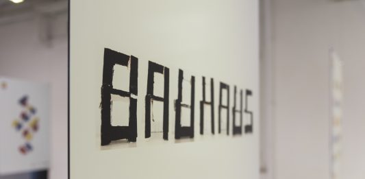 Il Bauhaus è vivo e arriva al MAXXI, con RUFA e Ambasciata di Germania Veduta della mostra sul Bauhaus della RUFA al MAXXI