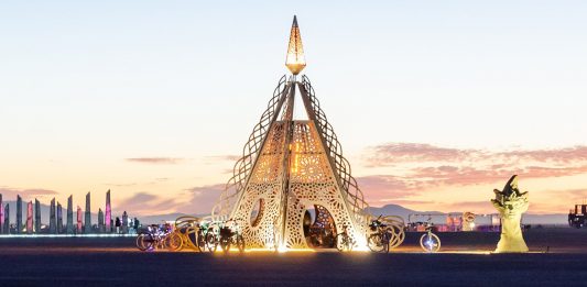 Le installazioni più spettacolari del Burning Man 2019