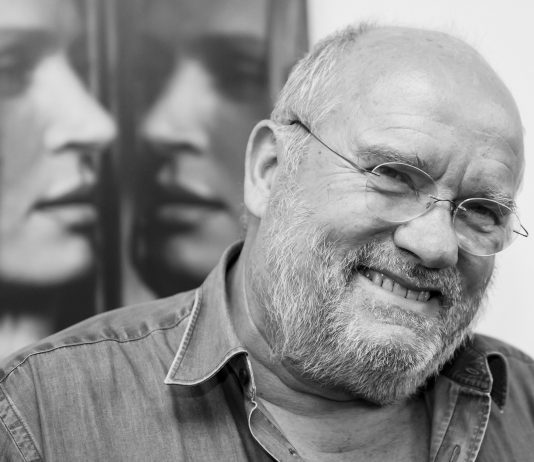 Addio a Peter Lindbergh, il fotografo minimalista della moda Peter Lindbergh morto