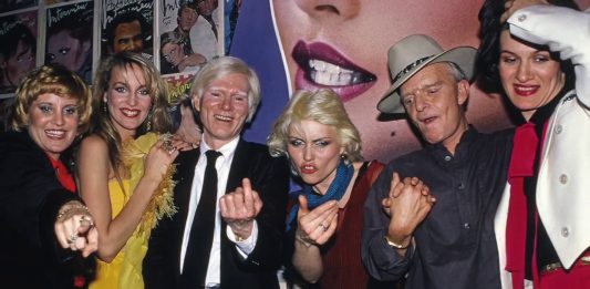 La scintillante storia dello Studio 54, in mostra al Brooklyn Museum Una fotografia dello Studio 54, in mostra al Brooklyn Museum