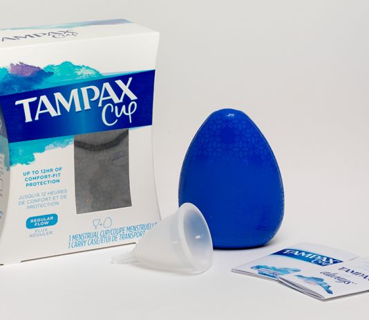 Le coppette mestruali Tampax entrano nella collezione del V&A Museum Coppetta Tampax