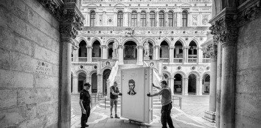 Una mostra riporta a Venezia il Tintoretto di David Bowie Il Tintoretto di David Bowie arriva a Venezia