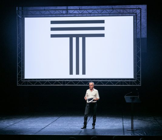 Da Cattelan allo Skate, il programma 2020-2021 della Triennale di Milano La presentazione del programma 2020 della Triennale di Milano