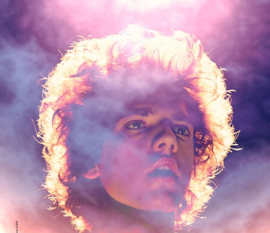 Le stelle di Torino, Verona e oltre, con 106 exibart.on paper La copertina di exibart 106 on paper