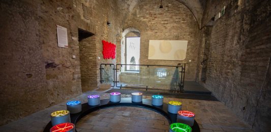 Materie prime. Artisti italiani contemporanei tra terra e luce | Rocca Roveresca Materie-Prime,-foto-Patrizia-Lo-Conte-(2)