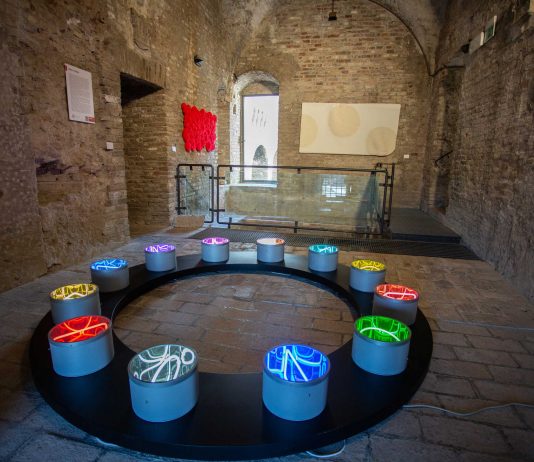 Materie prime. Artisti italiani contemporanei tra terra e luce | Rocca Roveresca Materie-Prime,-foto-Patrizia-Lo-Conte-(2)