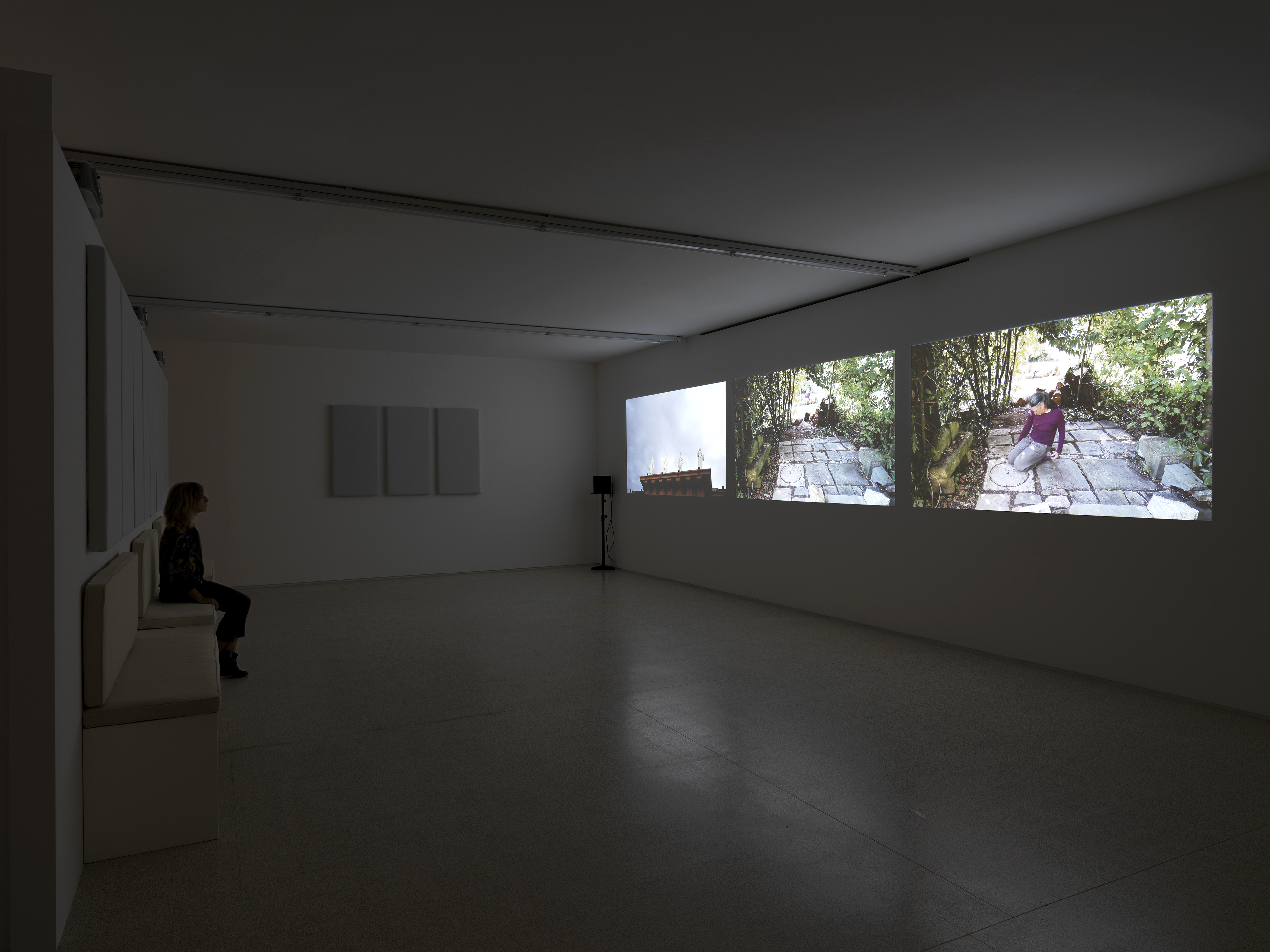 Helen Cammock Che si può fare Veduta di mostra / Exhibition view  Collezione Maramotti, 2019 Ph. Dario Lasagni
