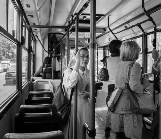 La vita segreta delle suore: le foto di Valeria Luongo Uno degli scatti del reportage dedicato alla vita delle suore di Valeria Luongo (Courtesy: Valeria Luongo)