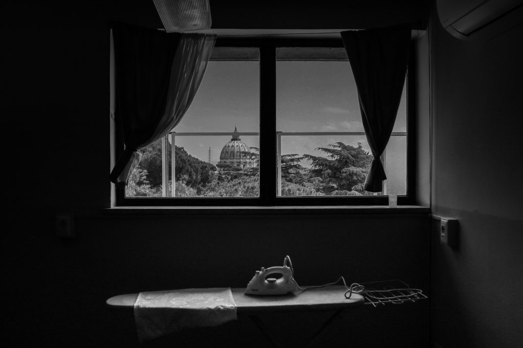 La cupola di San Pietro vista dalla lavanderia del convento (Courtesy: Valeria Luongo)