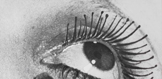 Man Ray e le sue donne Man Ray. Les larmes/Le lacrime, 1930-1932 (1976) cm 17.5 x 23 Collezione privata, Torino © Man Ray Trust by SIAE 2019 Photo by Renato Ghiazza.