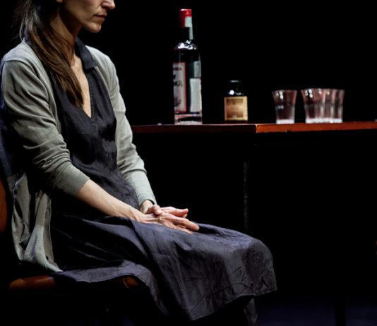 La “Reality” di Deflorian/Tagliarini al Teatro dell’Arte, per dare senso ai vuoti di una vita