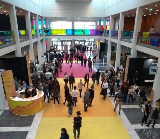 Verona Art Week: un giro in fiera, tra Alexa e una drag queen ArtVerona, la fiera