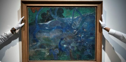L’ultima tahitiana di Paul Gauguin in asta a Parigi "Te Bourao (II)” esposto ad Artcurial, Parigi. Photo Courtesy AFP